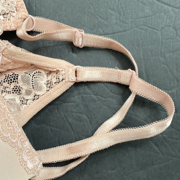 VICTORIA'S SECRET 32DD Nude Beige Push Up Bigeonnant Bra Cup Underwire - Picture 8 of 9